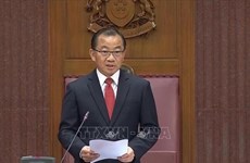 Félicitations au président du Parlement de Singapour