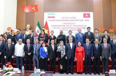 Célébration des 50 ans des relations diplomatiques entre le Vietnam et l'Iran