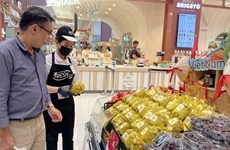 Les longanes vietnamiens trouvent des clients sur le marché thaïlandais