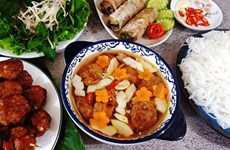 Hanoi parmi les cinq meilleures destinations gastronomiques du monde, selon Booking