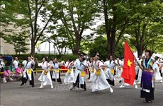  Une troupe vietnamienne au plus grand festival de Yosakoi au Japon