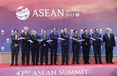 Le Premier ministre Pham Minh Chinh participe à une réunion restreinte avec les dirigeants des pays de l’ASEAN