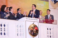 Le Premier ministre Pham Minh Chinh sonne l’ouverture de la Bourse de New York 