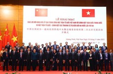 Échange d’amitié entre le Front de la Patrie du Vietnam et la Conférence consultative politique du peuple chinois