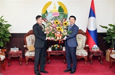 Le Vietnam félicite le Laos pour ses réalisations au cours de ces 48 dernières années