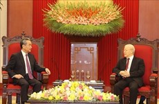 Le leader du PCV reçoit le ministre chinois des Affaires étrangères