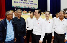 Le président Vo Van Thuong rencontre les électeurs de Dà Nang
