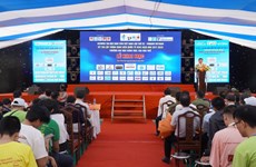 Plus de 600 étudiants participent à la plus grande compétition informatique au Vietnam