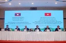 Vietnam-Laos : la 10e conférence théorique entre les deux Partis 