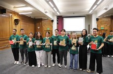 Des étudiants vietnamiens participent à Leader Camp 2024 à Londres
