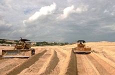 Le PM invite à remédier à la pénurie de sable de construction dans le delta