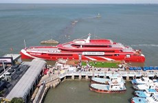 Inauguration d’un navire à grande vitesse au service de la liaison entre Vung Tau et Con Dao
