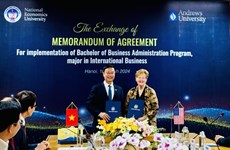 Des universités vietnamiennes et américaines concluent un accord de coopération en matière de formation