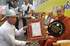Le bonze gérant d'une pagode vietnamienne au Myanmar reçoit un titre honorifique 
