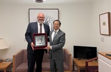 Un haut responsable australien salue le développement positif des relations Vietnam-Australie