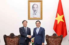 Le vice-PM Tran Luu Quang reçoit le vice-président exécutif senior de la JICA