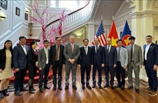 Le chef de la diplomatie vietnamienne parle de liens bilatéraux à Washington