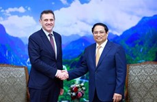 Le PM Pham Minh Chinh reçoit le nouvel ambassadeur de Bulgarie