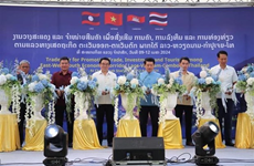 Ouverture d’une foire commerciale Vietnam-Laos-Cambodge-Thaïlande au Laos