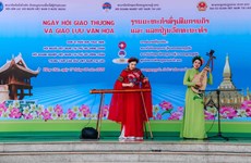 Programme d’échange culturel et de connectivité commerciale Vietnam-Laos