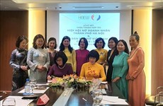 Coopération pour rehausser la position et les contributions des femmes vietnamiennes