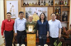 La présidente p.i exprime sa gratitude aux anciens combattants à la Victoire de Dien Bien Phu