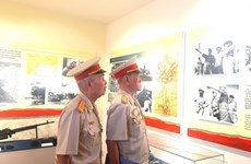 Exposition "Dien Bien Phu - Rendez-vous historique" à Hanoï