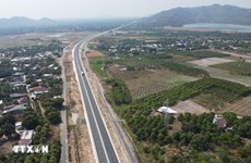 L'autoroute Cam Lam - Vinh Hao ouverte à la circulation