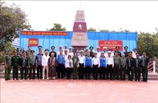 Une délégation de Ho Chi Minh-Ville rend visite à Truong Sa