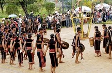 Jeollabuk-do aide à promouvoir l’espace de la culture des gongs à Dak Lak