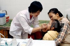 Hanoi : compléments en vitamine A pour enfants et mères 