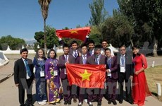 Sciences : Hanoi récompense des élèves brillants 
