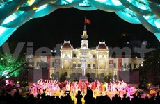 Le pays célèbre le 125e anniversaire de la naissance du Président Ho Chi Minh 