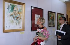 Exposition pictorale sur le Général Vo Nguyen Giap 