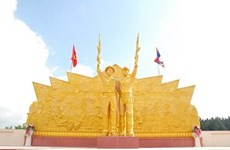Laos : inauguration du Mémorial de l'alliance armée Vietnam-Laos 