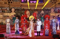 Semaine de l’Ao dai : Honorer la beauté de la tunique traditionnelle des femmes vietnamiennes 