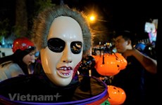 Les jeunes de Hanoï participent au carnaval d'halloween 2019