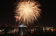Le Vietnam accueille le Nouvel An 2021 avec sécurité, joie et espoir
