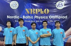 Quatre élèves vietnamiens primés aux Olympiades nordiques-baltiques de physique