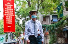 À Hanoi, un électeur de 95 ans se rend aux urnes pour la 15e fois 
