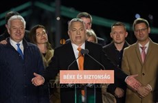 Le leader du PCV félicite le président du parti FIDESZ de Hongrie