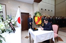 Les dirigeants vietnamiens expriment leurs condoléances pour le décès d'Abe Shinzo