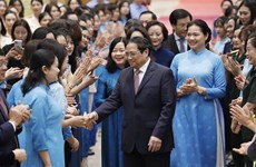 Le Premier ministre Pham Minh Chinh préside un Dialogue avec des femmes