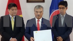 Le Vietnam et le Panama cherchent à renforcer la coopération bilatérale