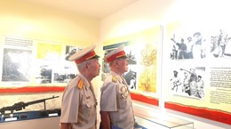 Exposition "Dien Bien Phu - Rendez-vous historique" à Hanoï