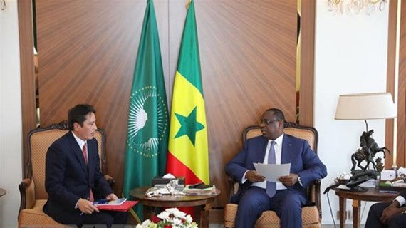 Le Vietnam et le Sénégal intensifient leur coopération dans plusieurs domaines