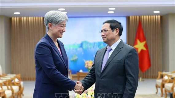 Le Premier ministre Pham Minh Chinh reçoit la ministre australienne des Affaires étrangères