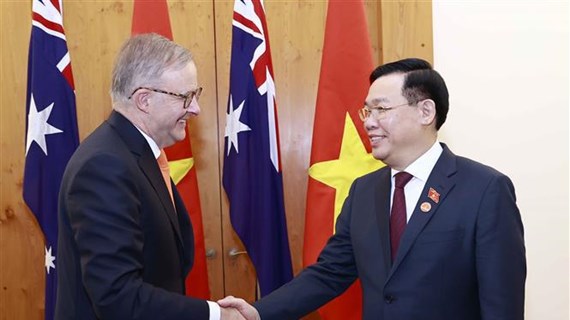 Entrevue entre le président de l’AN vietnamienne et le PM australien