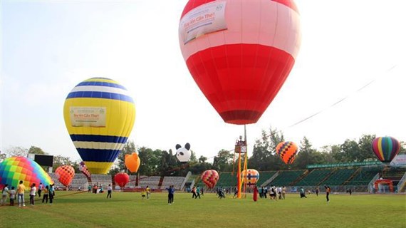 La ville de Can Tho lance son Festival de montgolfières 