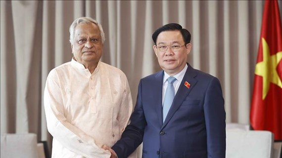 Le président de l’AN reçoit des dirigeants de Partis politiques du Bangladesh